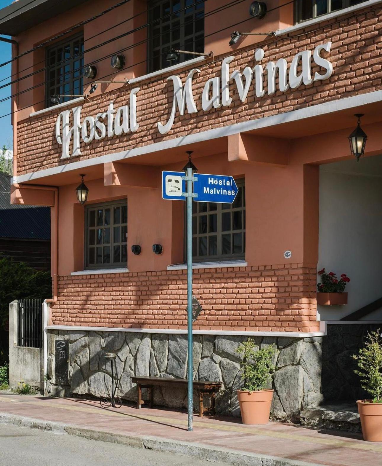 Hostal Malvinas Ushuaia Exterior photo
